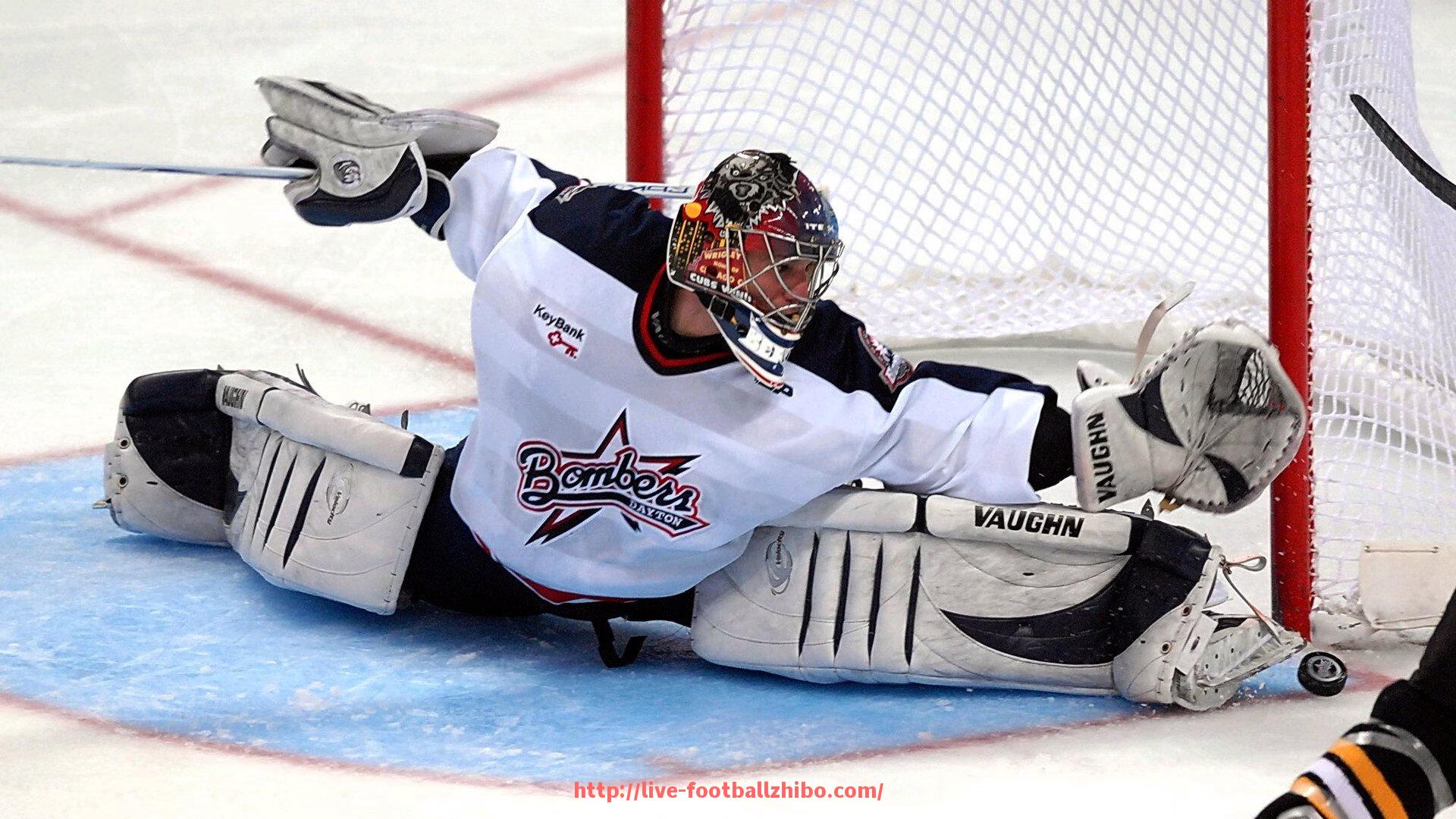 足球直播-火箭队对勇士队比赛的全程精彩解说与回放